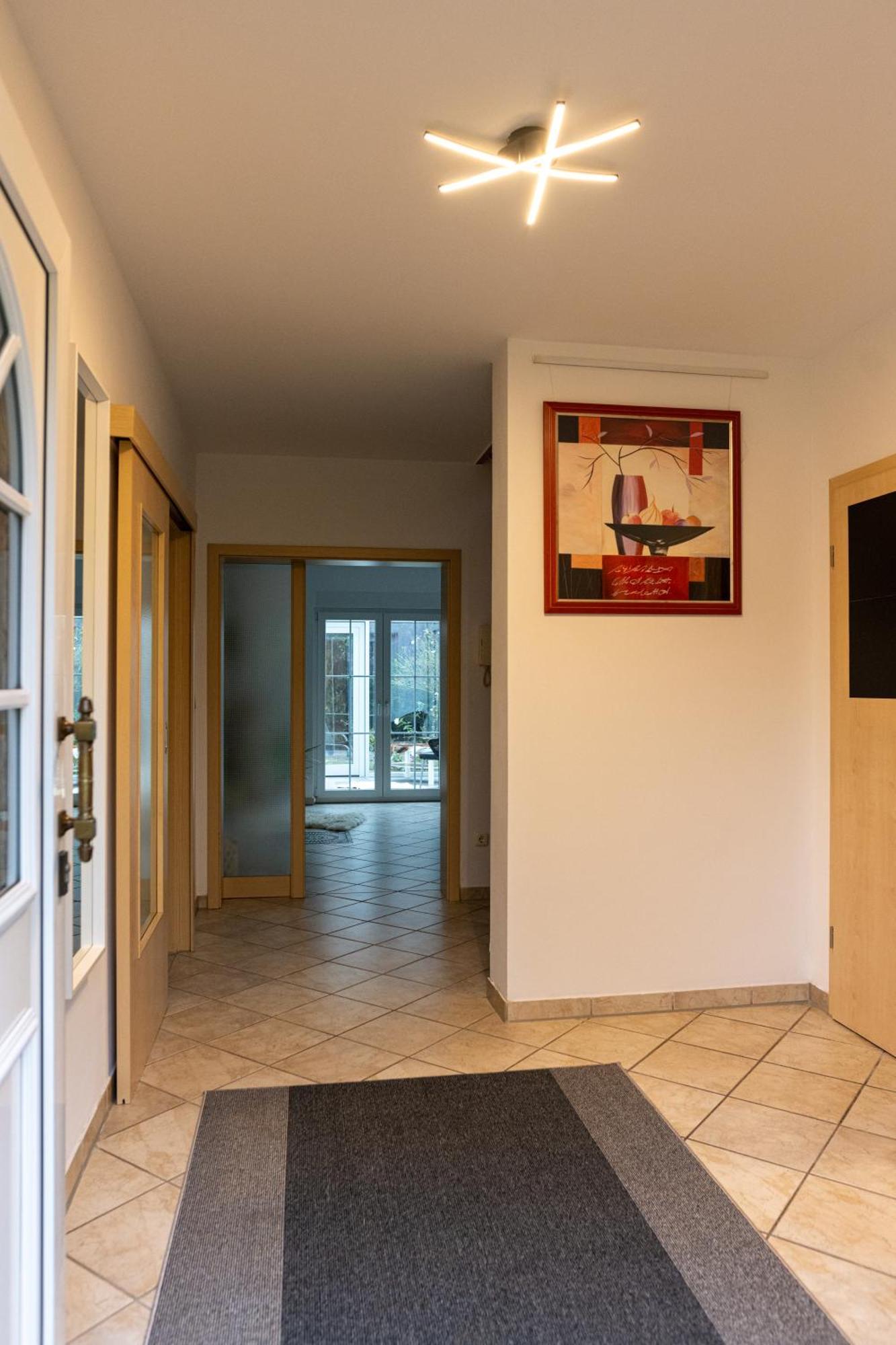Ganzes Ferienhaus In Leipzig Mit Garage Und Fussbodenheizung Exterior photo