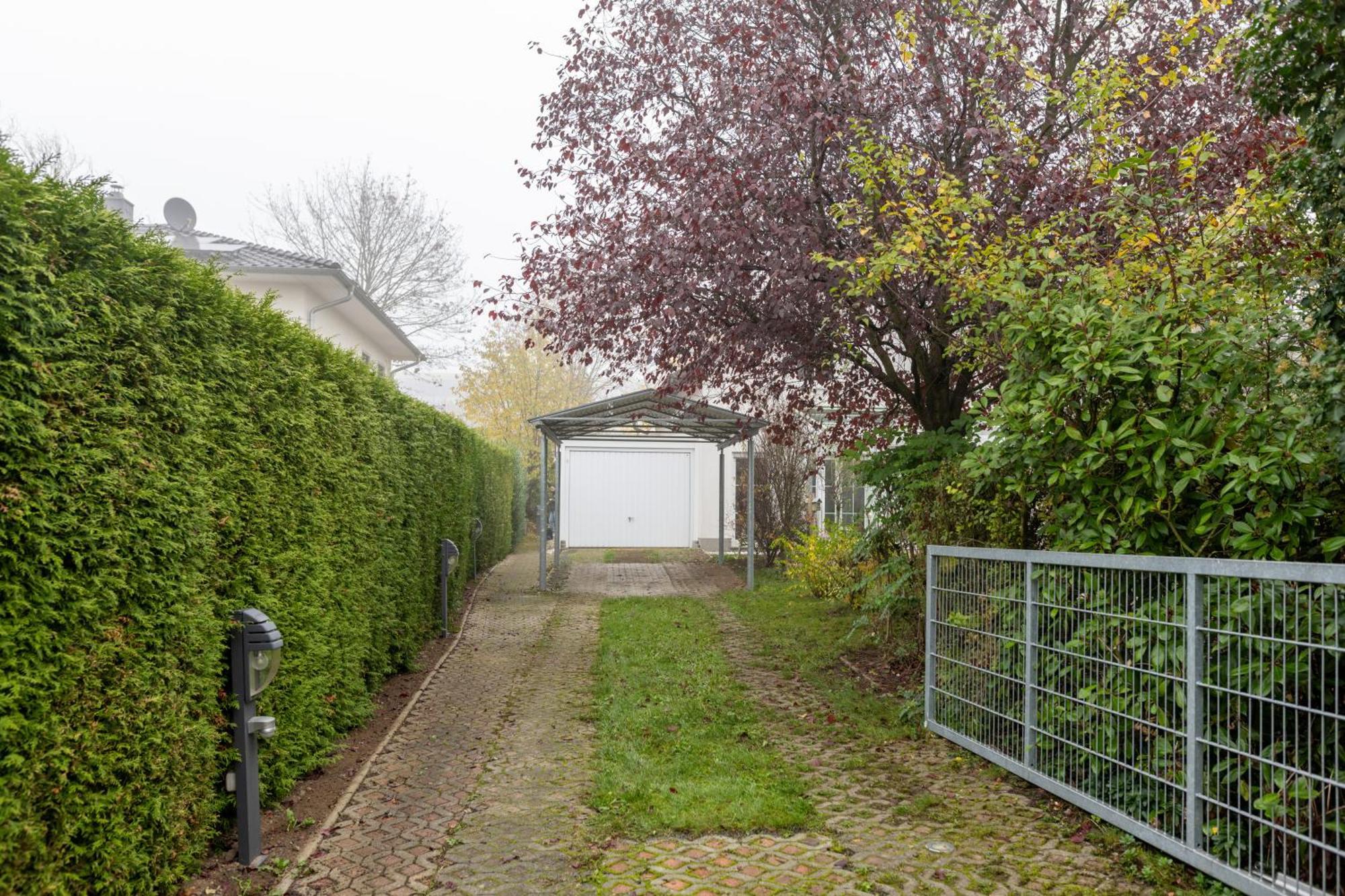 Ganzes Ferienhaus In Leipzig Mit Garage Und Fussbodenheizung Exterior photo